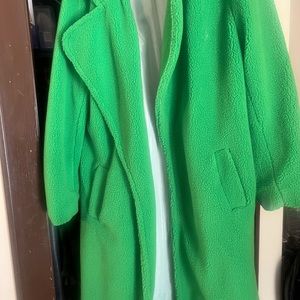 Kelly Green Teddy coat xl